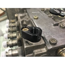 EDC injection pump fuel inlet adapter